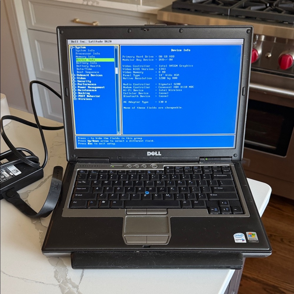 Dell D620 Latitude Laptop with Intel 945GM graphics card